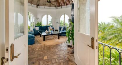 Luxury 8BR Hilltop Villa Sweeping Sea Views Private Pool
