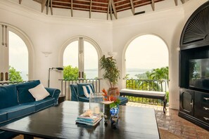 Villa, Accessible | 6 bedrooms, Internet - Luxury 8BR Hilltop Villa Sweeping Sea Views Private Pool (Montego Bay)