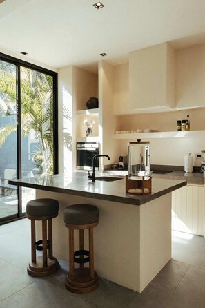 House - Modern Luxe 3BR Villa in La Privada Private Pool Exclusive Beach Club Concierge (Tulum)