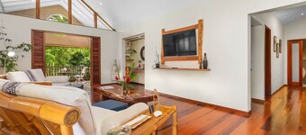 Hidden 4BR Gem Pool Nature Escape in the Hills of Port Antonio