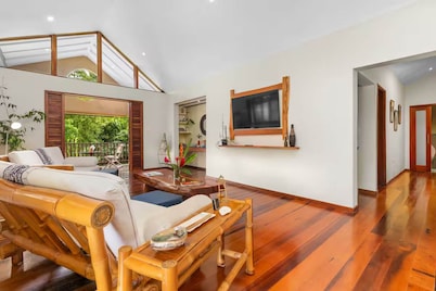 Hidden 4BR Gem Pool Nature Escape in the Hills of Port Antonio