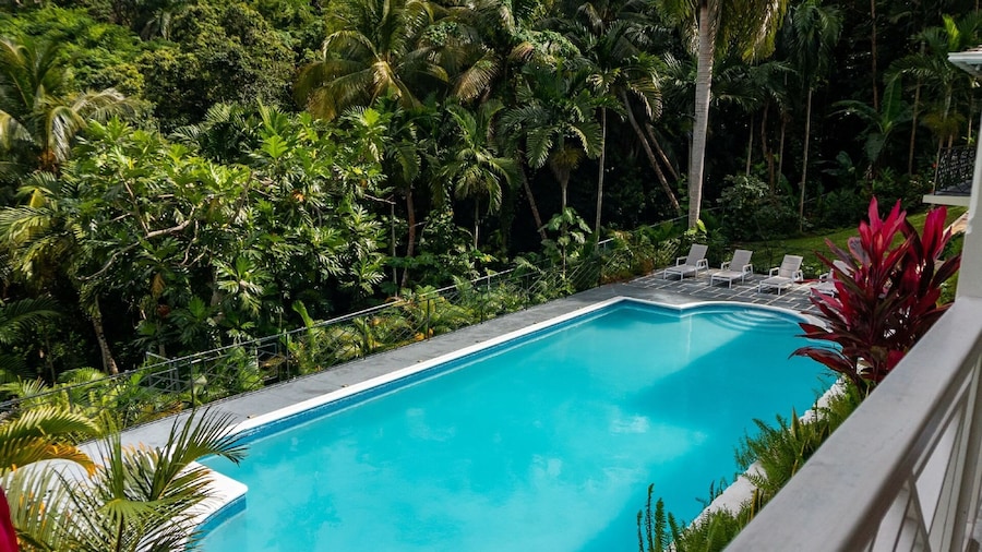 Secluded 3BR Garden Villa Pool Ocean Views