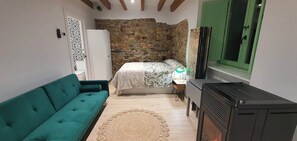 1 bedroom, iron/ironing board, WiFi, bed sheets - The Dream, Pilaro. Peñaronda Beach (Castropol)