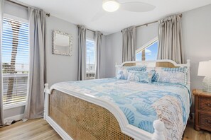 3 bedrooms, iron/ironing board, travel cot, free WiFi - Sound-Side Buena Vida Townhome | Boat Dock + Community Pool | Bikini Sea Sun (Navarre)
