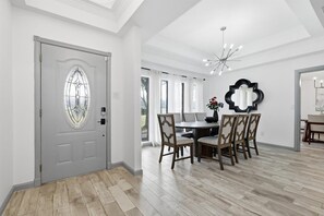 Dining - One-Acre Luxury Accessible Villa in Highland Village (Highland Village)
