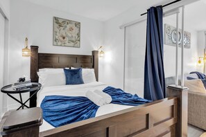 Room - BEAUTIFUL 1BD DOWNTOWN TORONTO (Toronto)