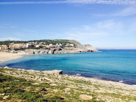 Beach nearby. Holiday Home 'Las Columnas' with Private Pool, Terraces and Wi-Fi