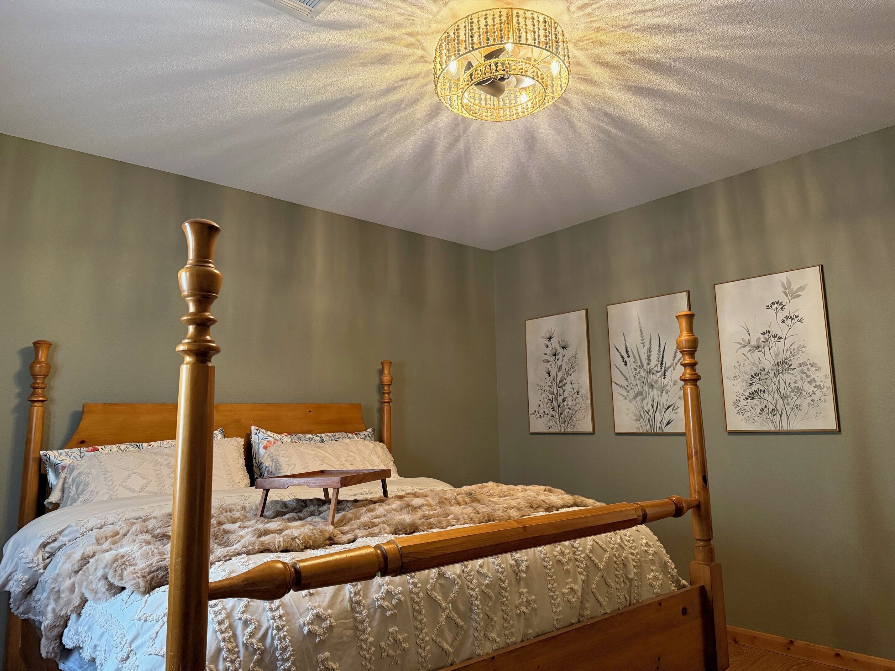 3 bedrooms, WiFi, bed sheets