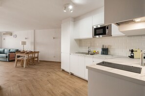 Unclassified image, 4 of 36, button - WELCS DUPLEX 343 EMP, Oceanfront (Empuriabrava)