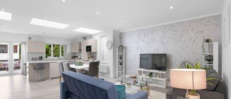 Basic House | Living area