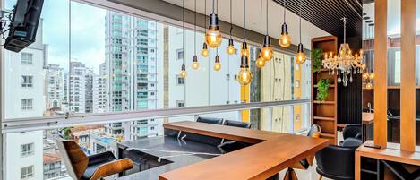 Family Apartment, Kitchen, City View | Interior