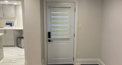 Spacious Basement Apartment in Rouge Hill Near Highway 401