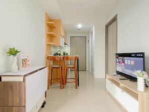 Standard Apartment - Contemporary And Restful 2Br At Apartment Anwa Residence (South Tangerang)