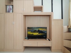 Standard Apartment | Television - Homey Studio Loft Apartment At Apple 1 Condovilla (Jakarta)
