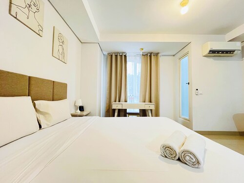 Studio Apartment Near Upn Veteran Yogyakarta At Barsa City