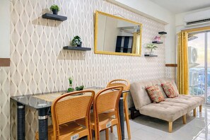 Standard Apartment | Dining room - Cozy With Contemporary 2Br Space At Apartment Bogor Valley (Bogor)