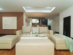 สแตนดาร์ดอพาร์ทเมนท์ | ห้องนั่งเล่น