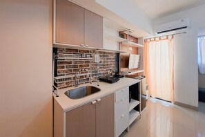 Standard Studio | Private kitchen - Best Deal Comfortable Studio At Apartment At Cisauk Point (Cisauk)