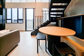 Dining room - 2Br Lavish Areum Residence At Collins Boulevard (Tangerang)
