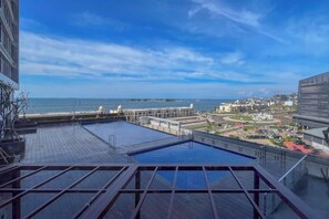 Pool - Basic Studio At Apartment Delft Ciputra Makassar (Makassar)