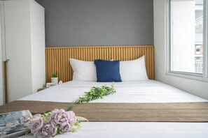 Room - Restful 2Br With Sea View At Apartment Green Bay Condominium (Jakarta)