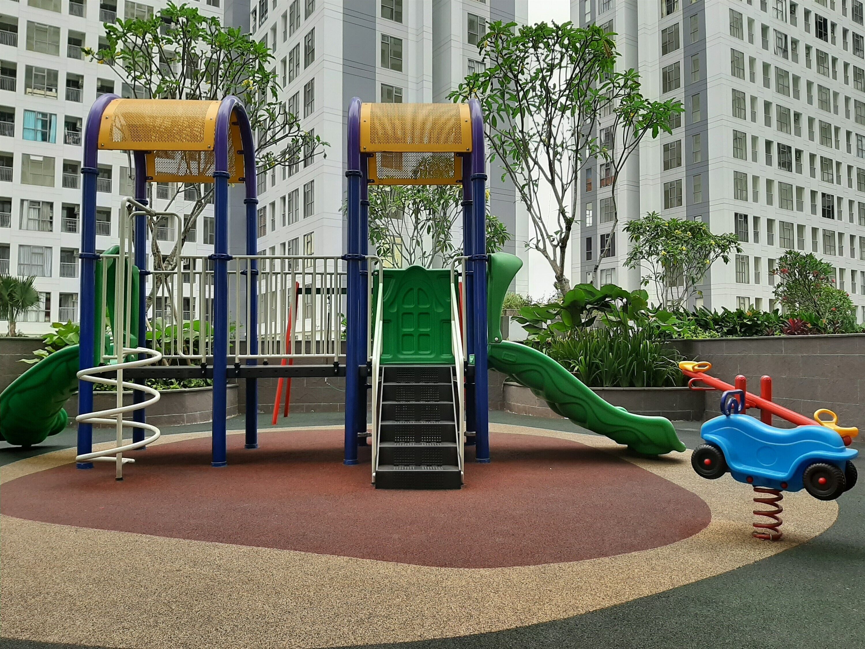 Children's play area - outdoor