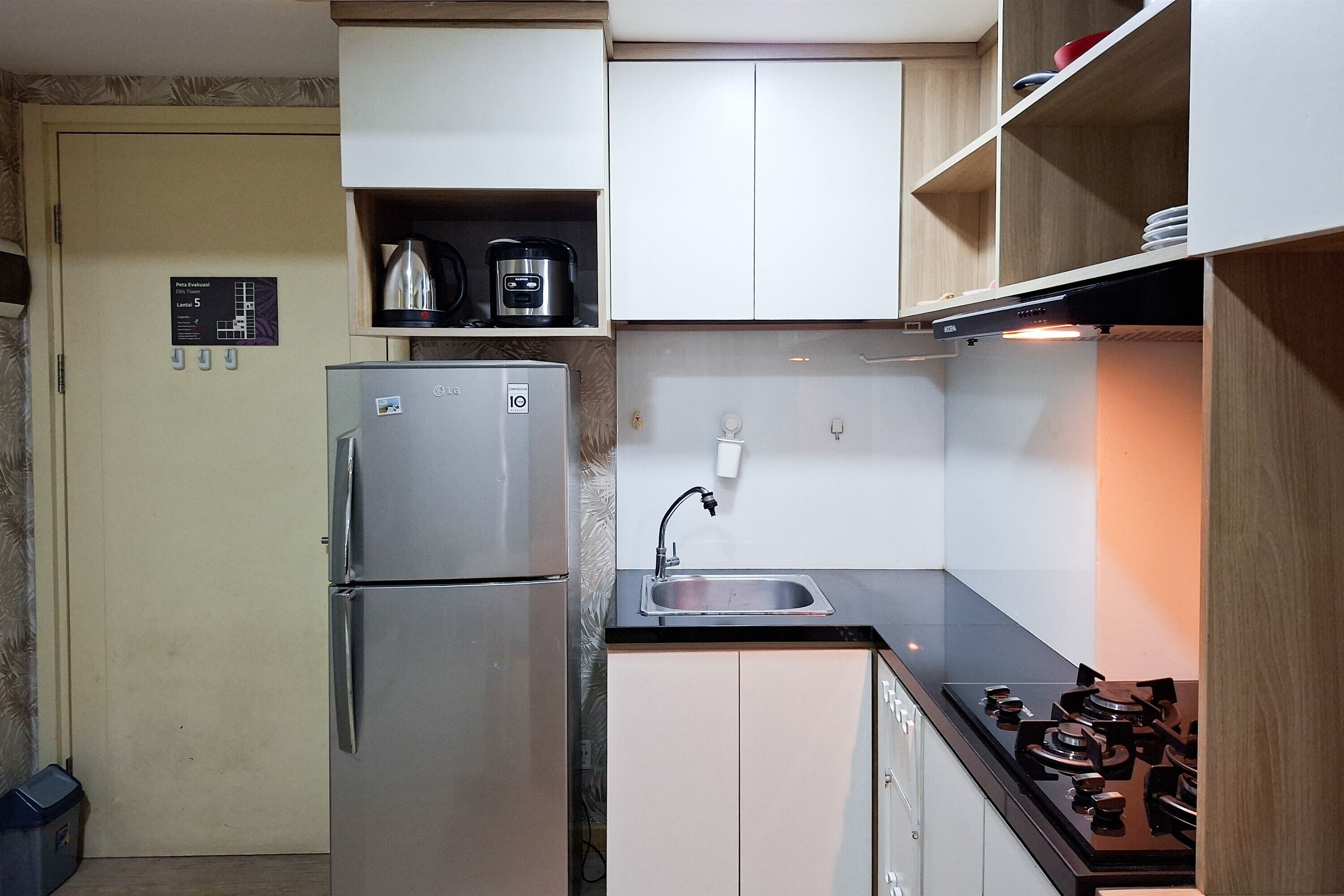 Standard Apartment | Private kitchen