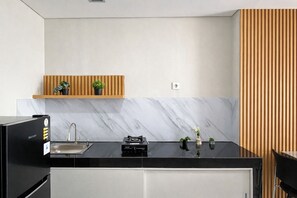 Interior - Homey And Well Designed 2Br At Nifarro Park Apartment (Jakarta)