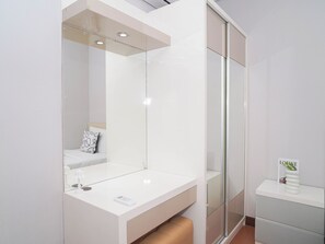 Standard Apartment - Serene Red Vibe 2Br At Apartment Nifarro Park (Jakarta)