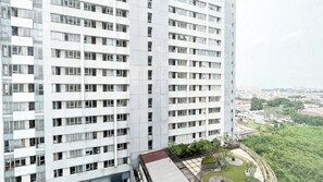 Standard Apartment | City view - Serene Red Vibe 2Br At Apartment Nifarro Park (Jakarta)