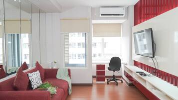 Standard Apartment | Living room