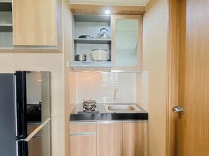 Interior - Brown Tone Studio At Oasis Cikarang Apartment (Cikarang)