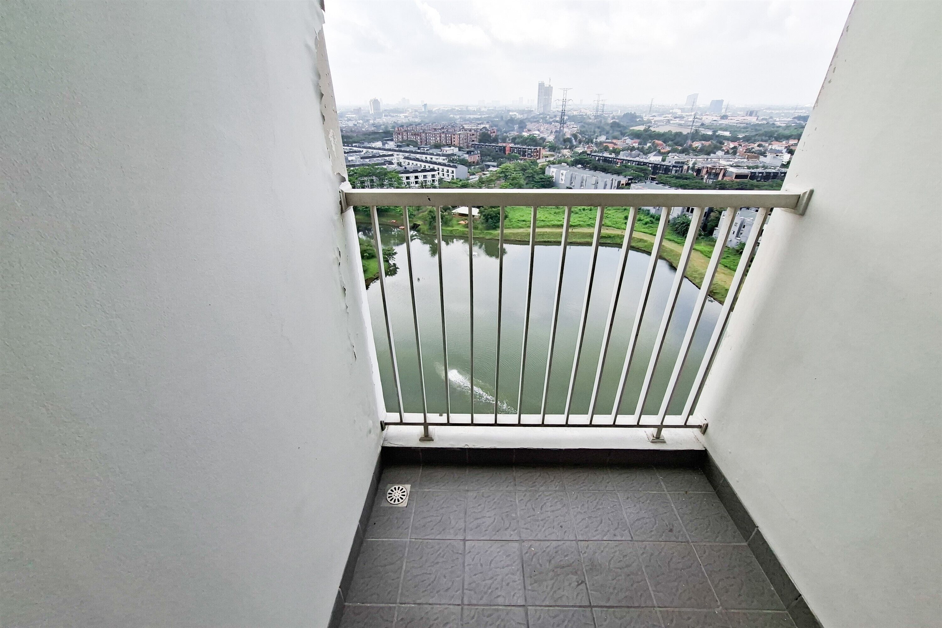 Standard Studio | Balcony