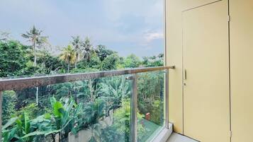 Standard Studio | Balcony