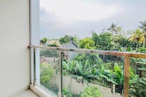 Studio Standar | Balkon