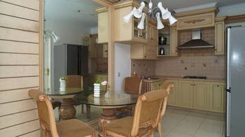 Apartemen Standar | Ruang makan