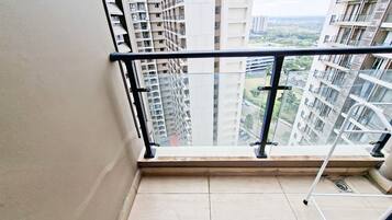 Standard Studio | Balcony