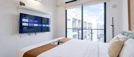 สแตนดาร์ดสตูดิโอ