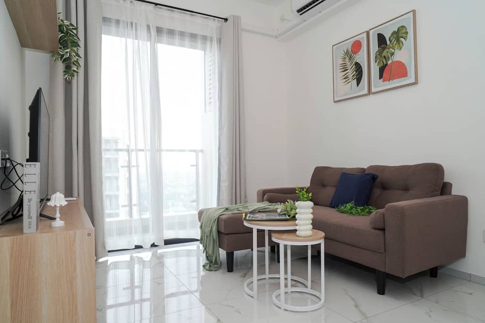 Tranquil 2Br For 4 Pax At Sky House Bsd Apartment