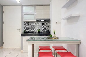 Dining room - 2Br Apartment At Springlake Summarecon Bekasi (Bekasi)