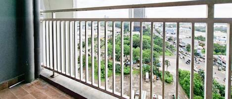 Studio Standard | Vue du balcon