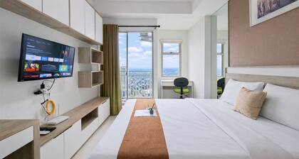 Cozy Studio Room Apartment Springwood Residence Tangerang