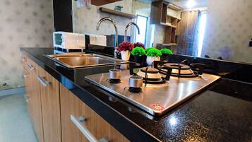 Standard-Apartment | Eigene Küche