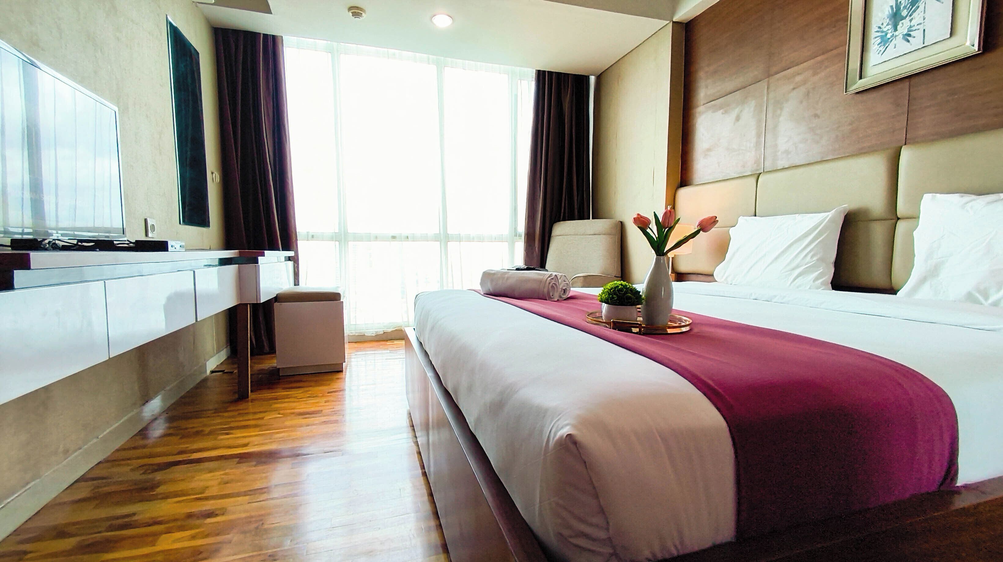 Modern 1Br With City View At Tamansari Papilio Apartment