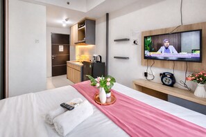 Standard Studio - Tranquil Studio At Tamansari Prospero Sidoarjo Apartment (Sidoarjo)