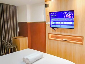 Apartment - Wooden Touch Studio At Tamansari Skylounge Makassar Apartment (Makassar)