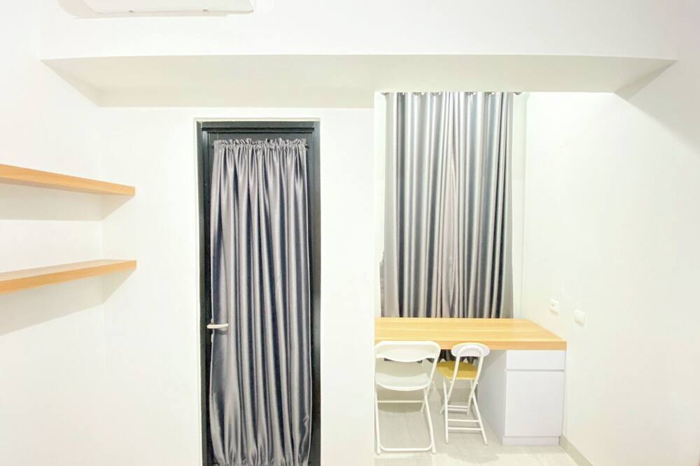 Best Deal Corner Studio Apartment At The Alton
