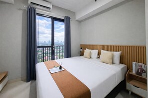 Standard Studio - Stunning And Homey Studio Apartment The Ayoma (South Tangerang)