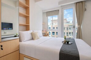 Interior - Wooden Accents Studio For 2 Pax At Tokyo Riverside Pik 2 Apartment (Teluknaga)