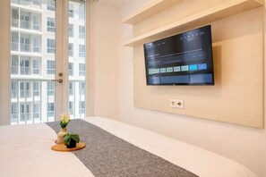 Standard Studio - Neat Studio For 2 Pax At Tokyo Riverside Pik 2 Apartment (Teluknaga)